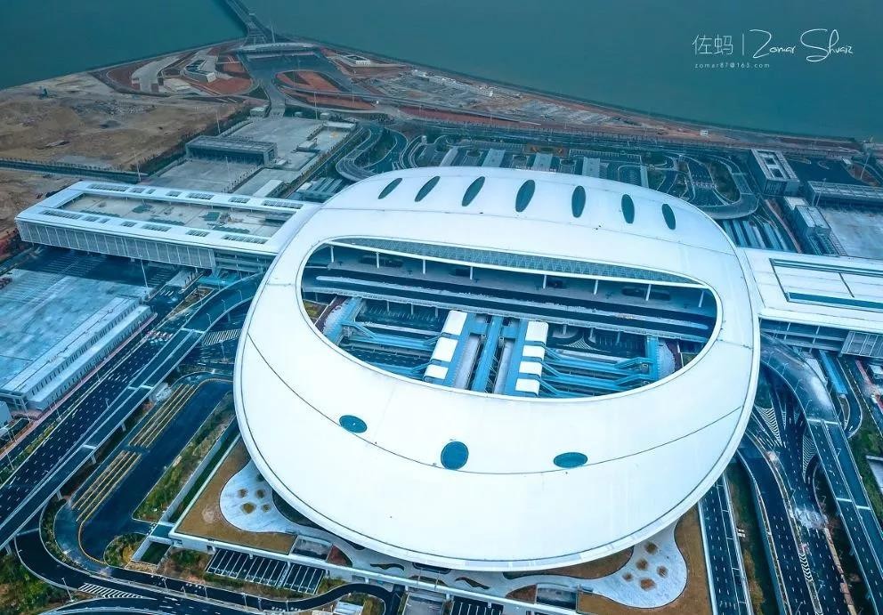 港珠澳大(da)橋珠海口岸